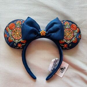 Disney Norway Pavilion Minnie Mouse Ears